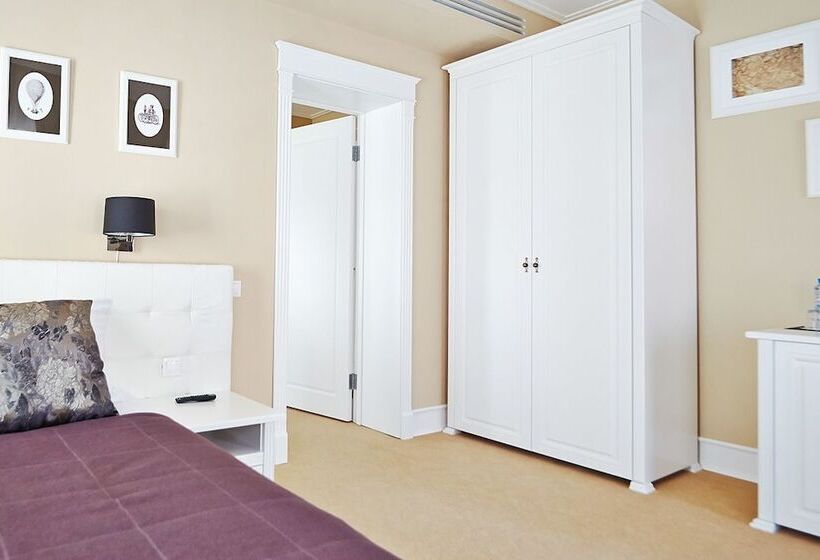 سوییت, Old Street Kostroma