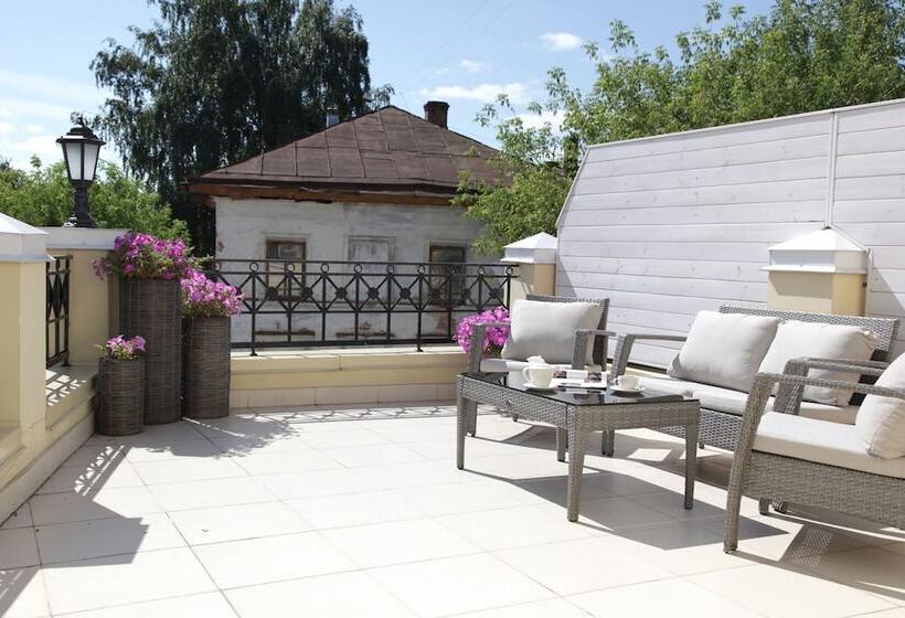 Suite with Terrace, Old Street Kostroma