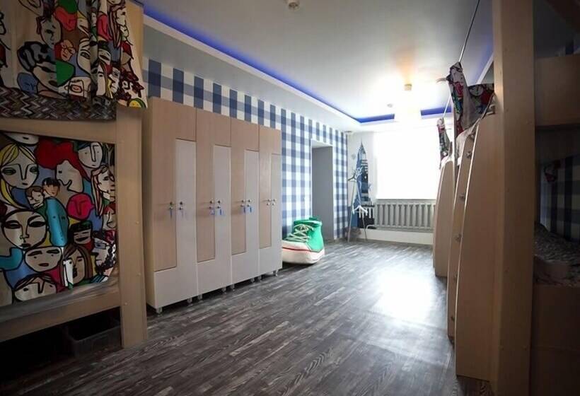 Кровать в Общей Комнате, Smile Hostel