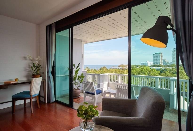 Mini Suite, Loligo Resort Hua Hin