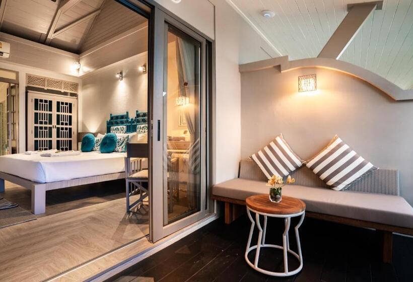 חדר דלוקס נוף לים, Moracea By Khao Lak Resort