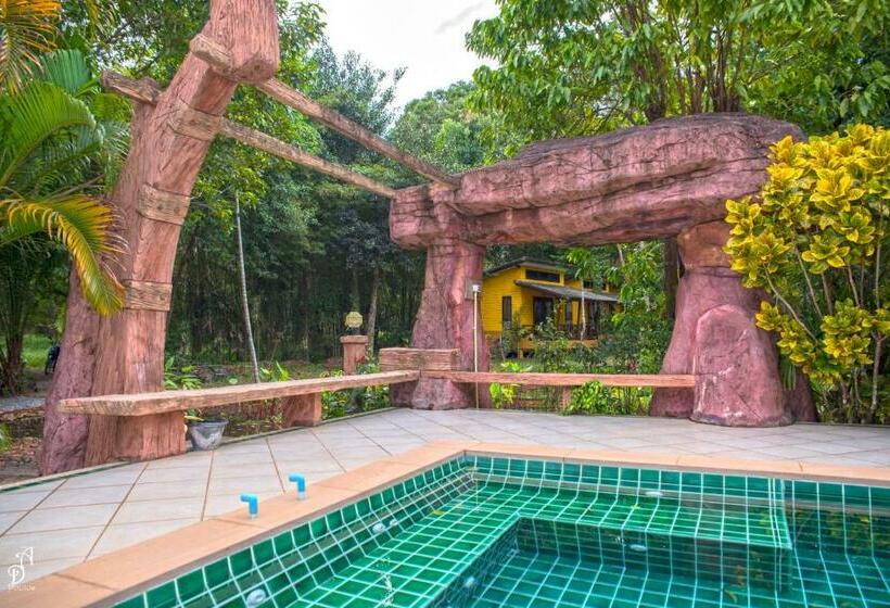 Бунгало Deluxe, Garden Of Joy Resort