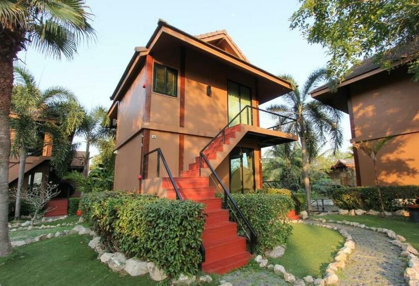 Стандартный Номер Кровать Кинг, The Grace Amphawa