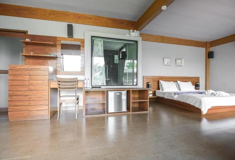 Стандартный Номер Кровать Кинг, The Grace Amphawa