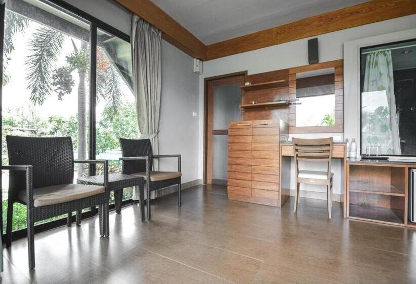 Стандартный Номер Кровать Кинг, The Grace Amphawa