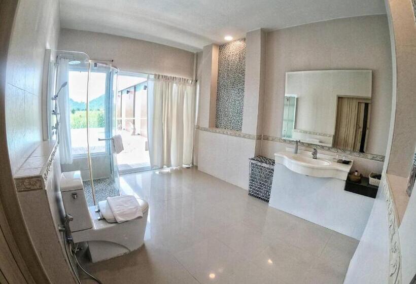 سوییت با استخر, The Vista Pool Villa