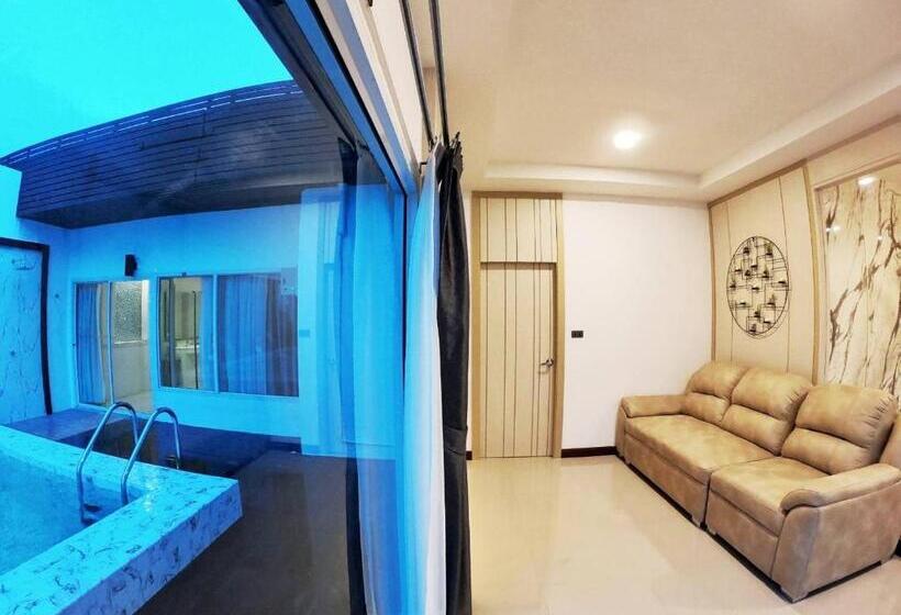 جناح مزود بحمام سباحة, The Vista Pool Villa