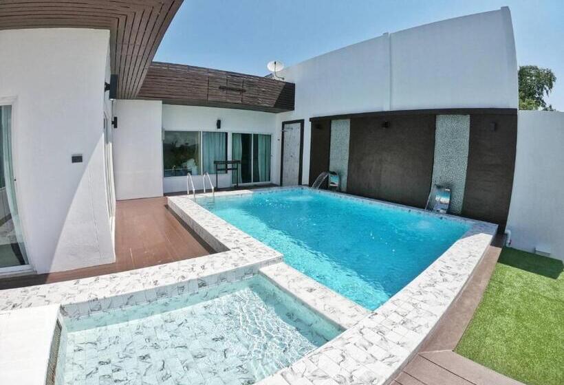 جناح مزود بحمام سباحة, The Vista Pool Villa