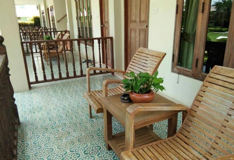 غرفة ديلوكس ثلاثية, Scent Of Sukhothai Resort