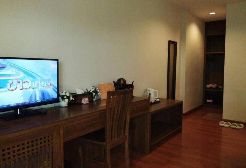 Трехместный Номер Deluxe, Scent Of Sukhothai Resort