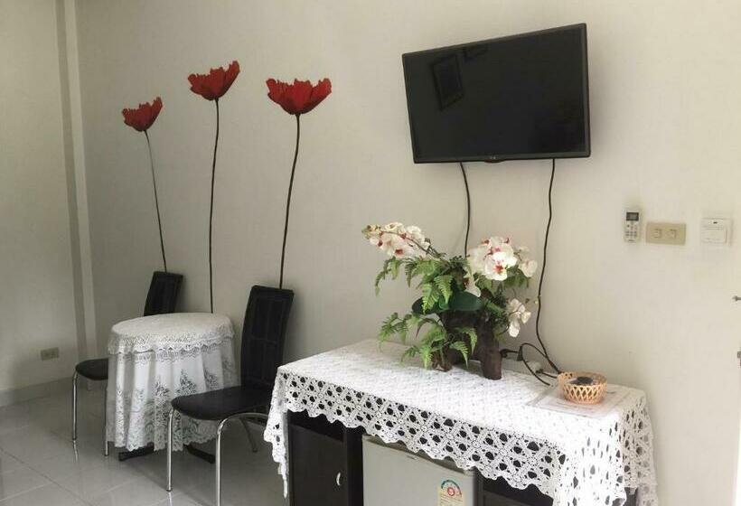 Номер Deluxe, White Elephant Resort