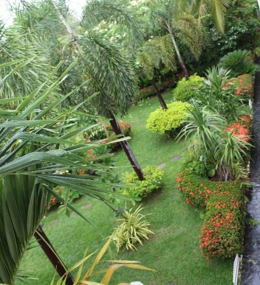 Номер Deluxe, White Elephant Resort