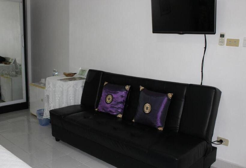 Семейный Номер Вид на Сад, White Elephant Resort