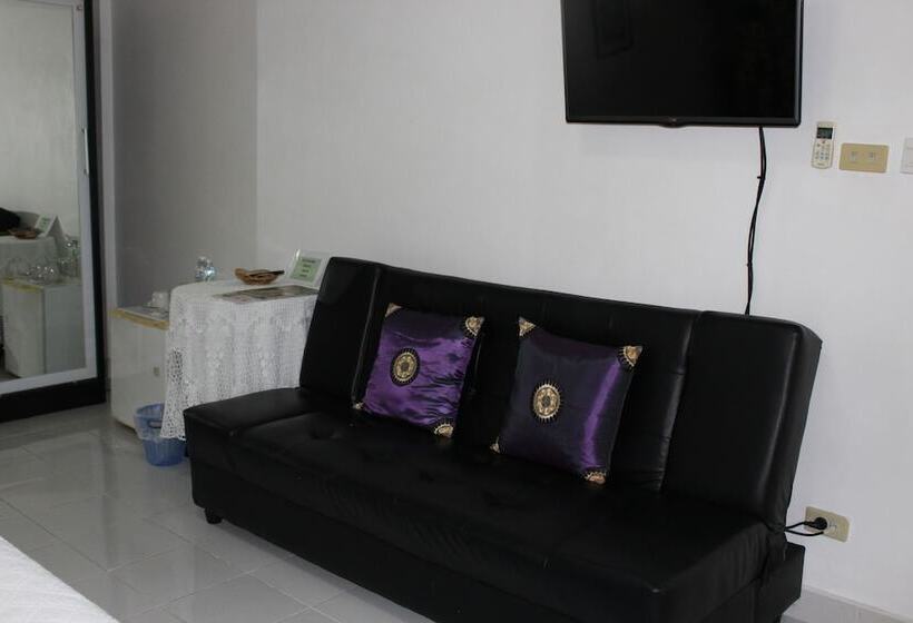 Семейный Номер Вид на Сад, White Elephant Resort