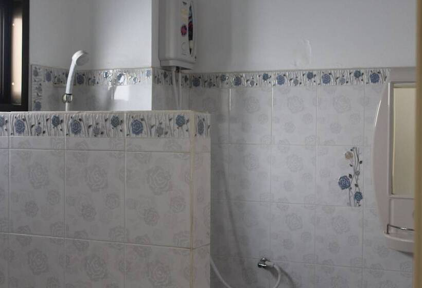 Семейный Номер Вид на Сад, White Elephant Resort