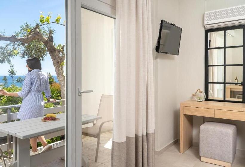 スーペリアスタジオ, Fata Morgana Studios & Apartments