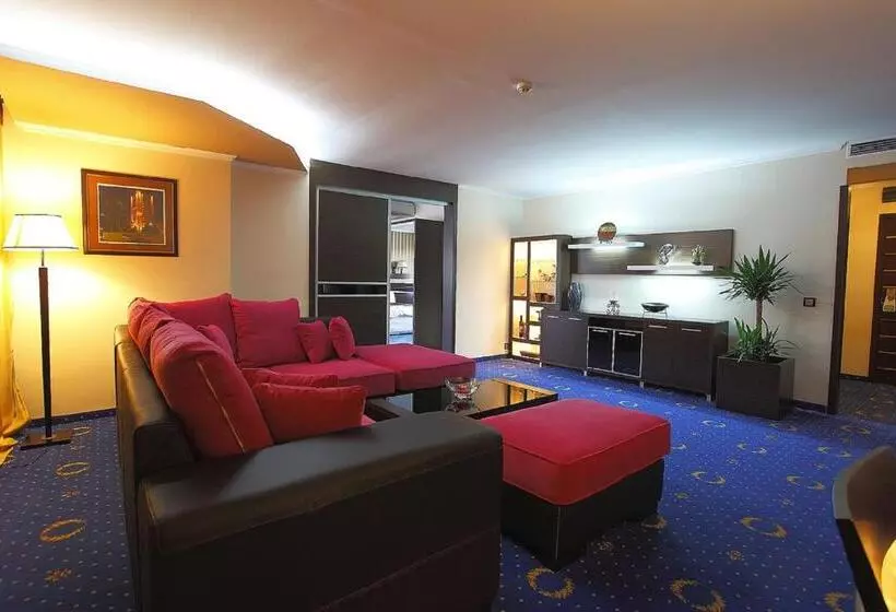 デラックススイート, Grand Hotel Hebar