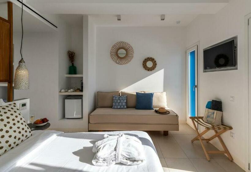 סוויטת דלוקס נוף לים, Bluetopia Suites