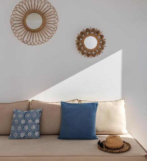 סוויטת דלוקס נוף לים, Bluetopia Suites