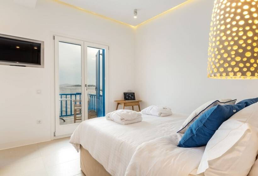 סוויטת דלוקס נוף לים, Bluetopia Suites