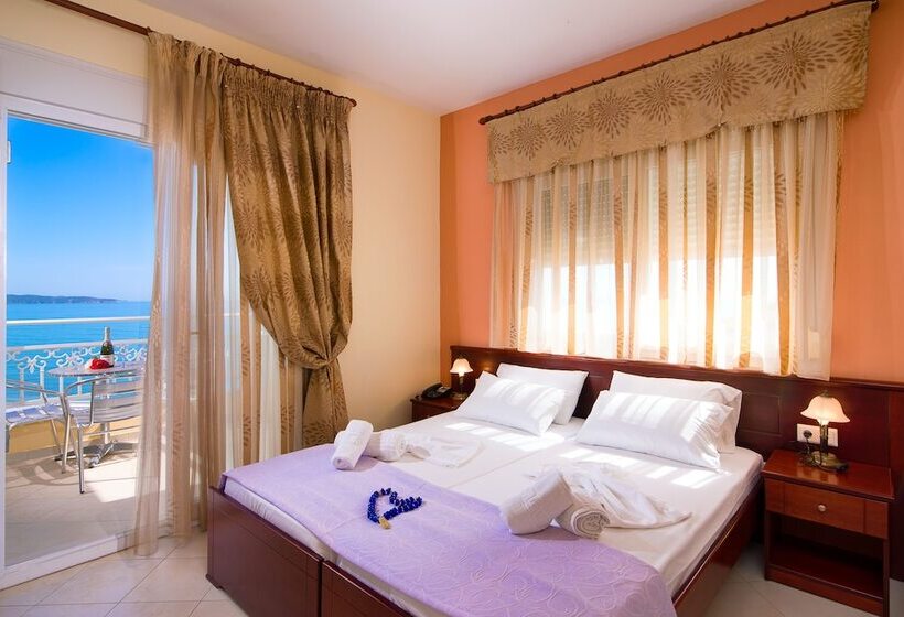 Triple Room Sea View, Diamond