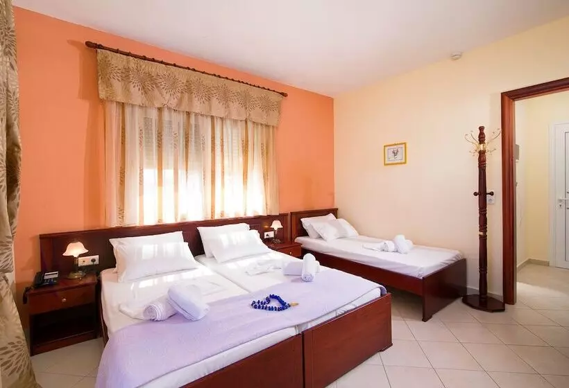 Triple Room Sea View, Diamond