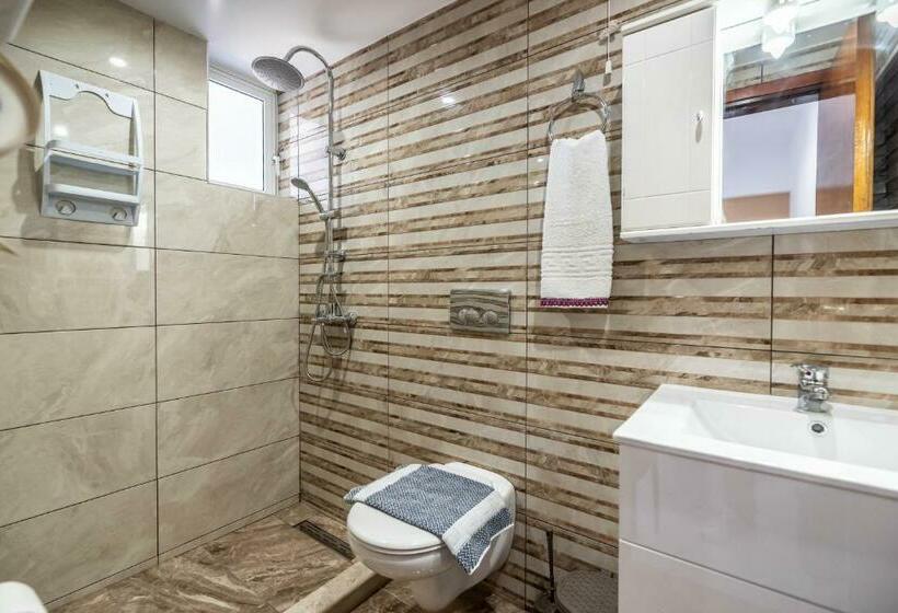 가든 전망 주니어 스위트, Dimitra Sun