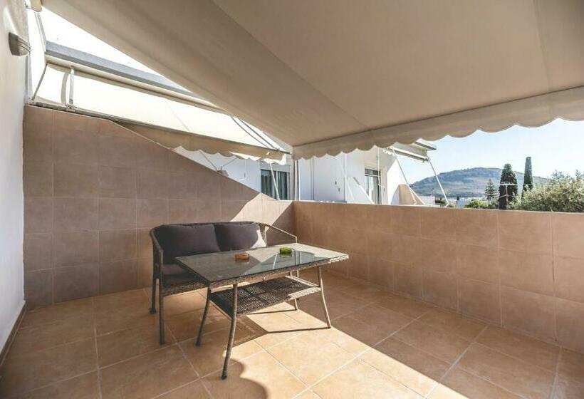 Junior Suite Terasszal, Dimitra Sun