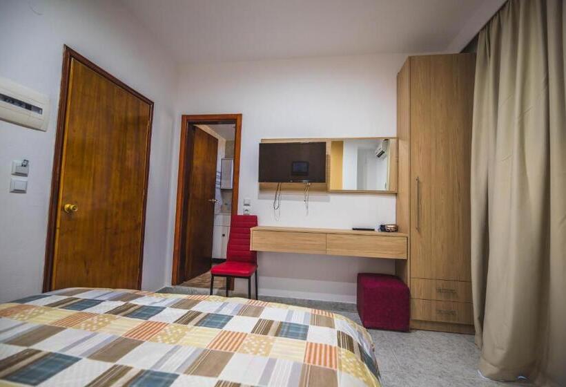 Kertre Néző Junior Suite, Dimitra Sun