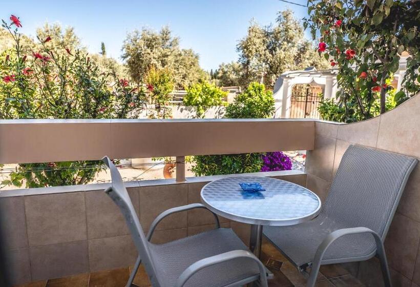 발코니 디럭스 룸, Dimitra Sun