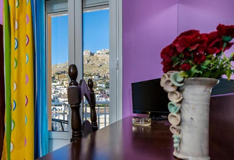 اتاق استاندارد با چشمانداز, Elefteria