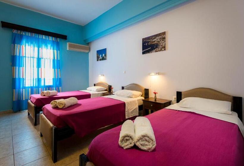 اتاق استاندارد سه تخته با چشمانداز, Elefteria