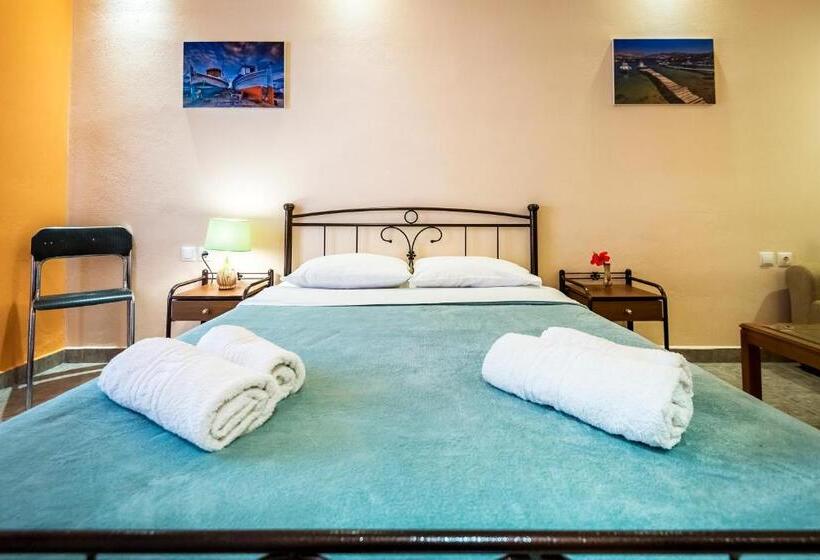 استودیو استاندارد با بالکن, Elefteria