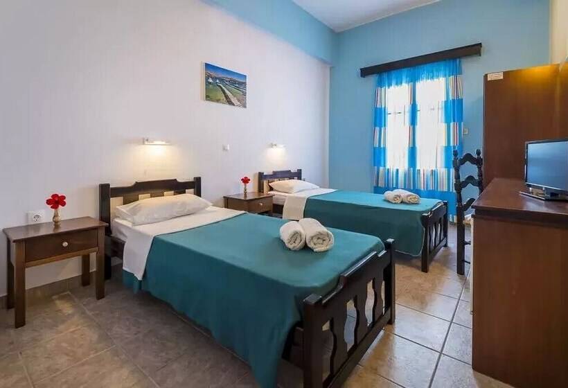 اتاق استاندارد با چشمانداز باغ, Elefteria