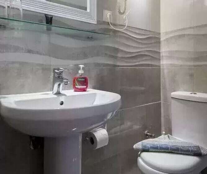 اتاق استاندارد سه تخته با چشمانداز, Elefteria