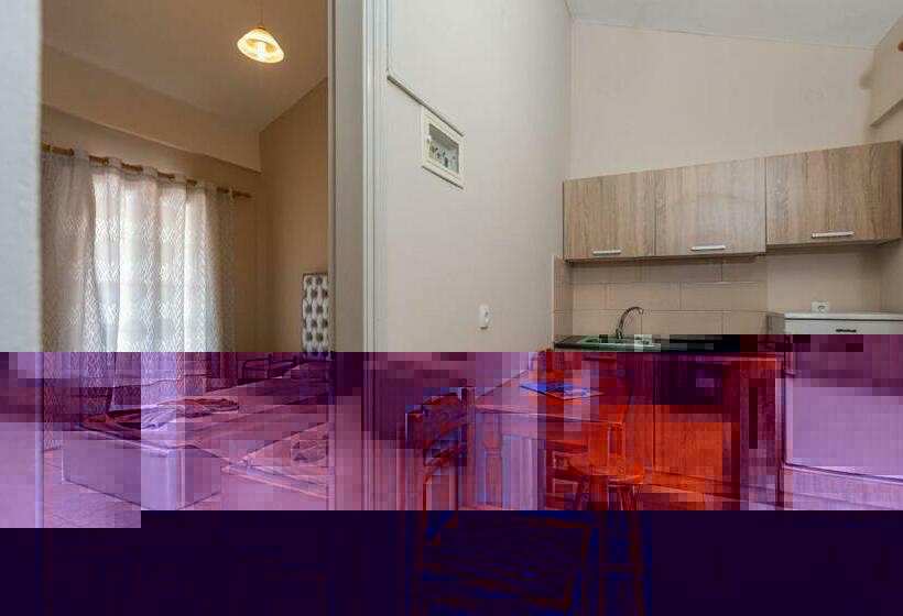 스탠다드 스튜디오 풀장 전망, The L Suites & Apartments