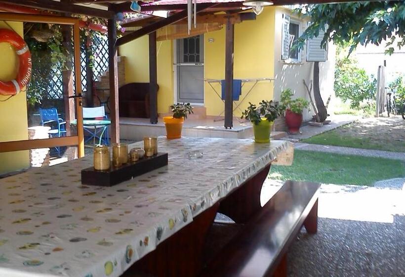 בית, 2 חדרי שינה, Ionio Gastronomy Suites