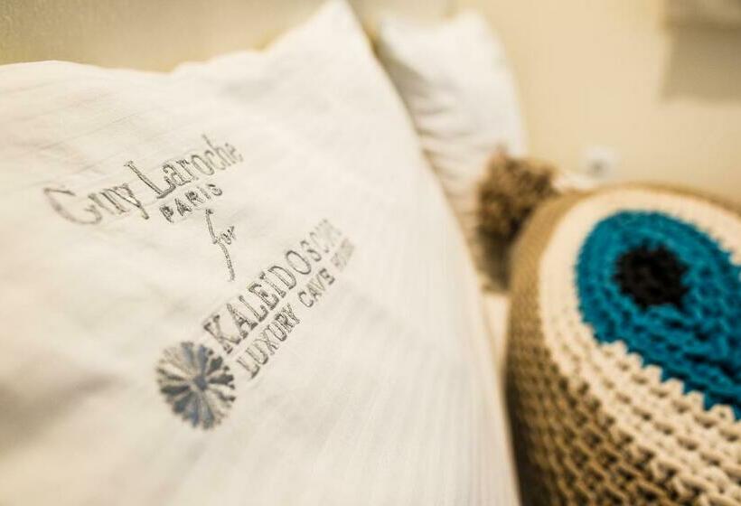 1 Bedroom House, Kaleidoscope Cave Houses