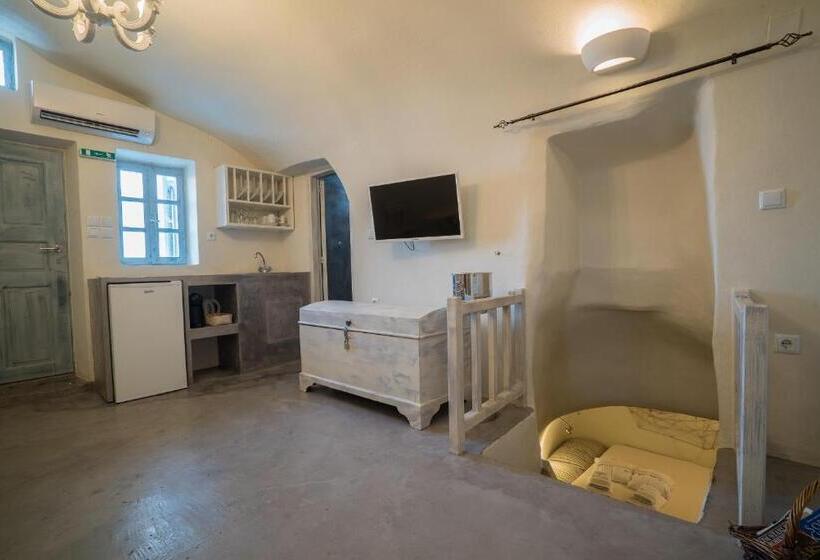 2 Bedroom House, Kaleidoscope Cave Houses