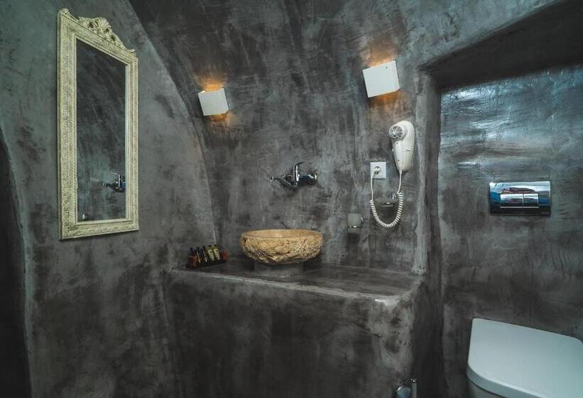 2 Bedroom House, Kaleidoscope Cave Houses