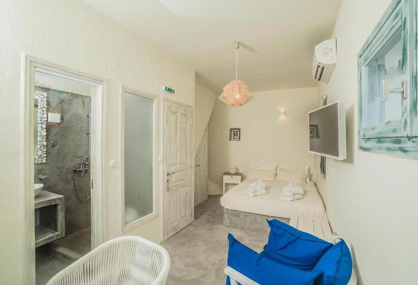 استودیو استاندارد با چشم‌انداز, Kaleidoscope Cave Houses