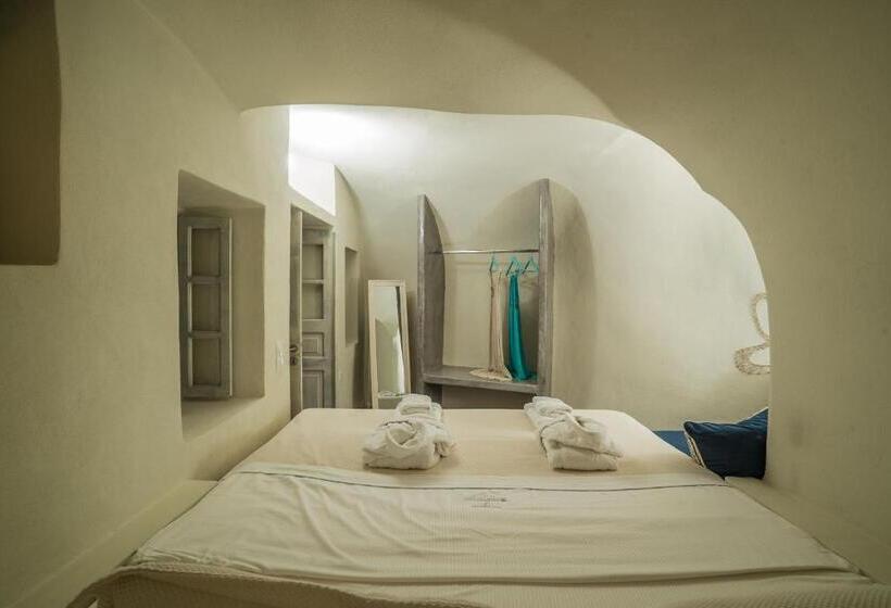 2 Bedroom House, Kaleidoscope Cave Houses