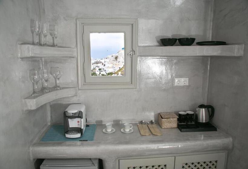 Suite with Hot Tub, Kaleidoscope Cave Houses