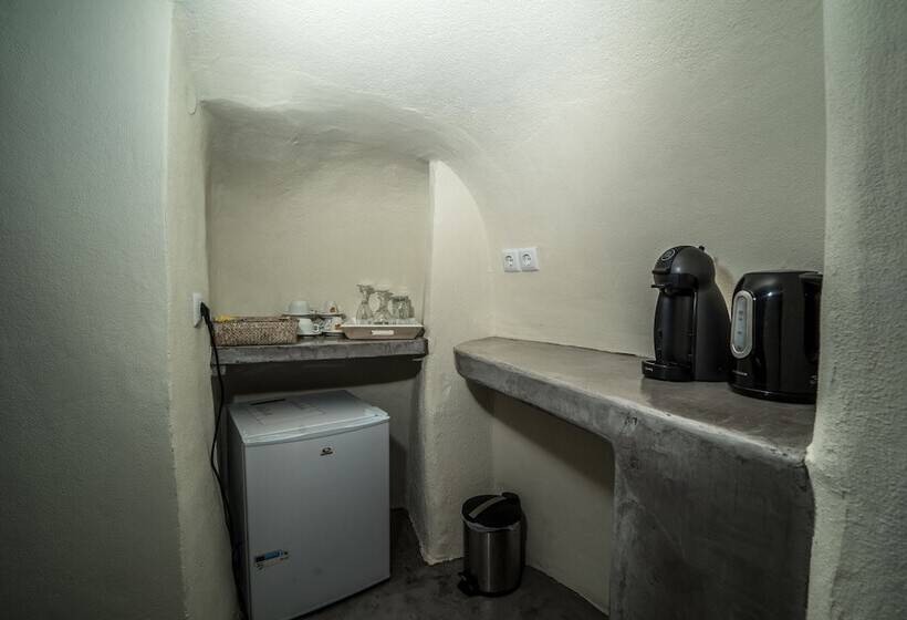 1 Bedroom House, Kaleidoscope Cave Houses