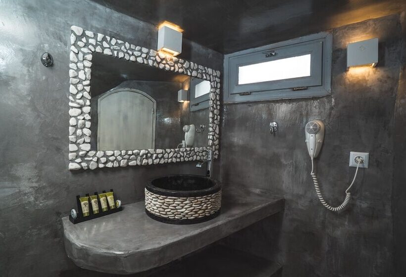 1 Bedroom House, Kaleidoscope Cave Houses