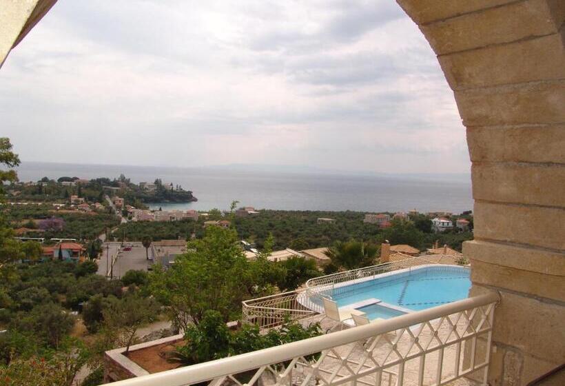 Номер Дюплекс, Kolokotronis Hotel & Spa