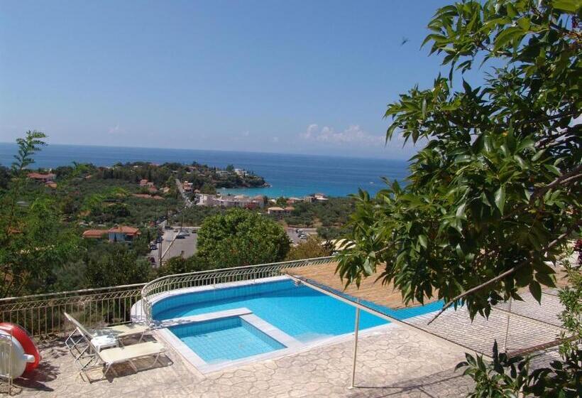 Номер Дюплекс, Kolokotronis Hotel & Spa