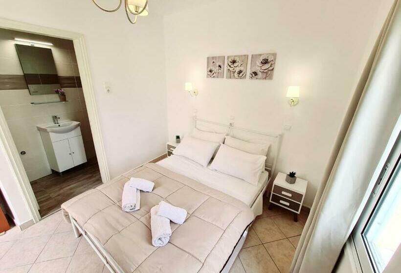 اتاق استاندارد, Avra Rooms