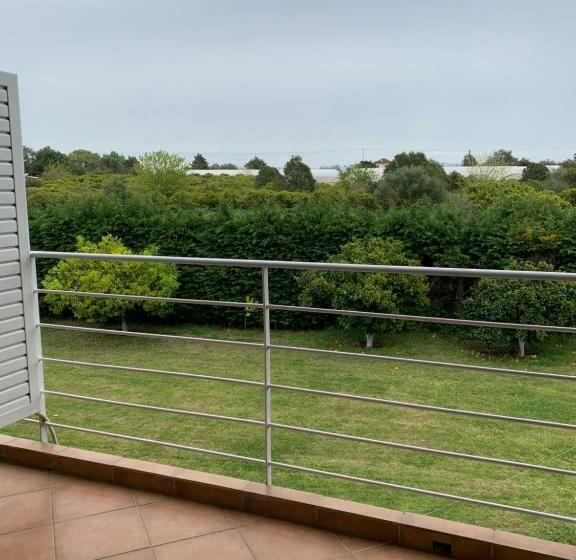 اتاق استاندارد سه نفره, Villa Pap