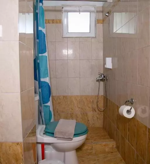 اتاق استاندارد سه نفره, Villa Pap